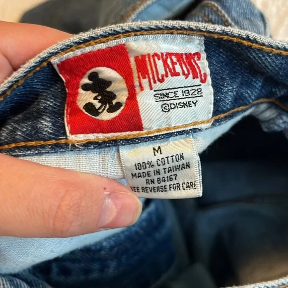 Vintage Denim Minnie Mouse Shorts - Picture 2 of 8